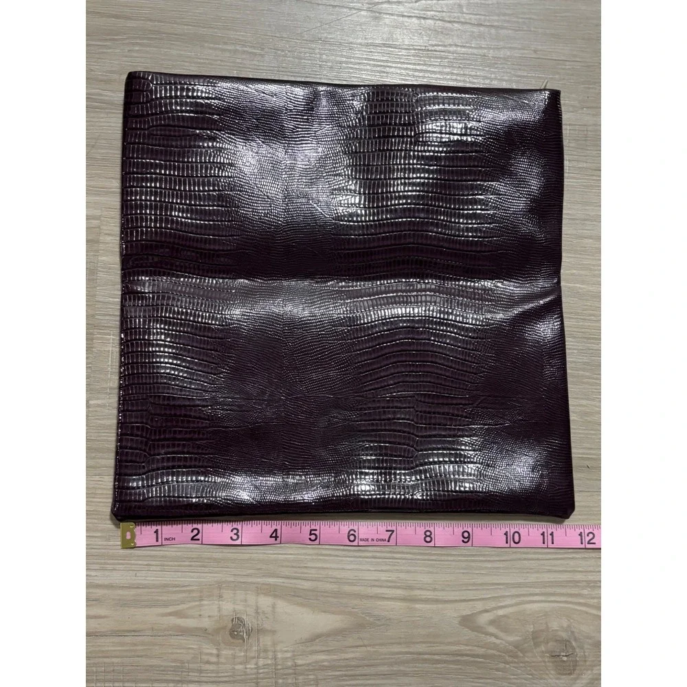 NORDSTROM Womens‎ Plum Lizard Embossed Patent Faux Leather Clutch Evening Bag